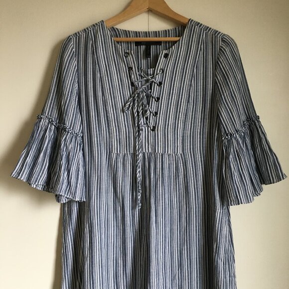 BCBGmaxazria Blue and White Striped Bell Sleeve Cotton Dress - Picture 4 of 16